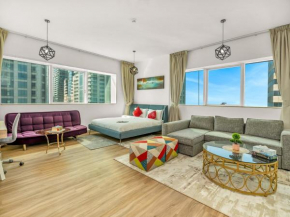 Spacious 3BR High Floor Palm View in Dubai Marina